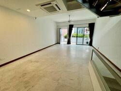 Yuk Tong Avenue (D21), Terrace #466523461